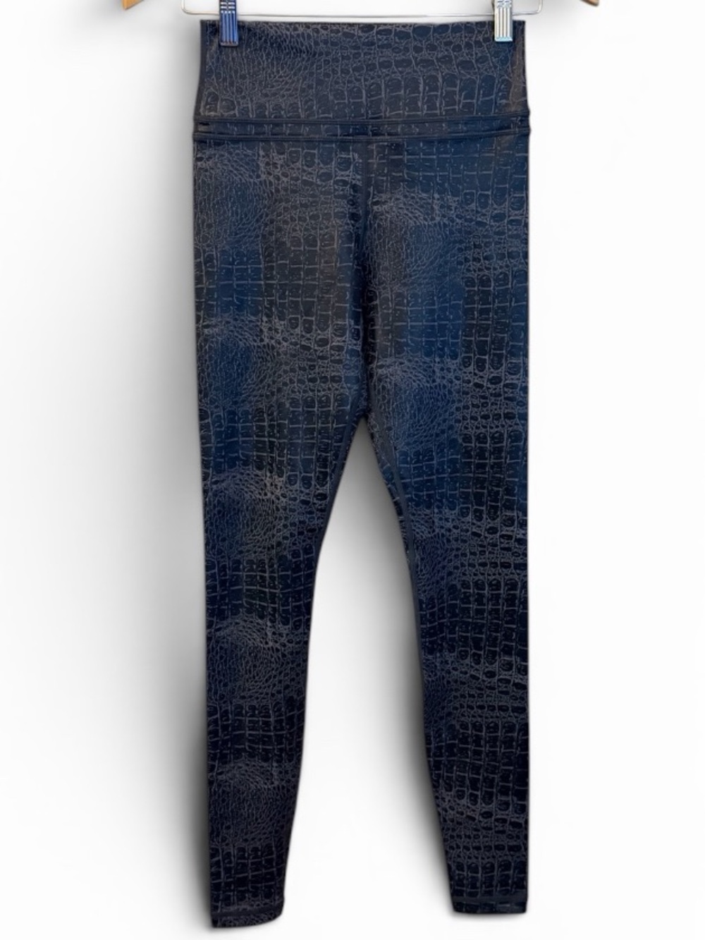 NWOT ZYIA Black Croc-Print Leggings size 4
